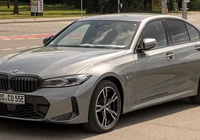 BMW 324