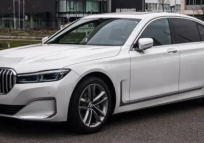 BMW 750