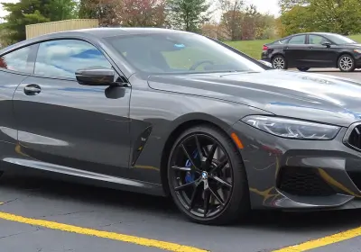 BMW 840