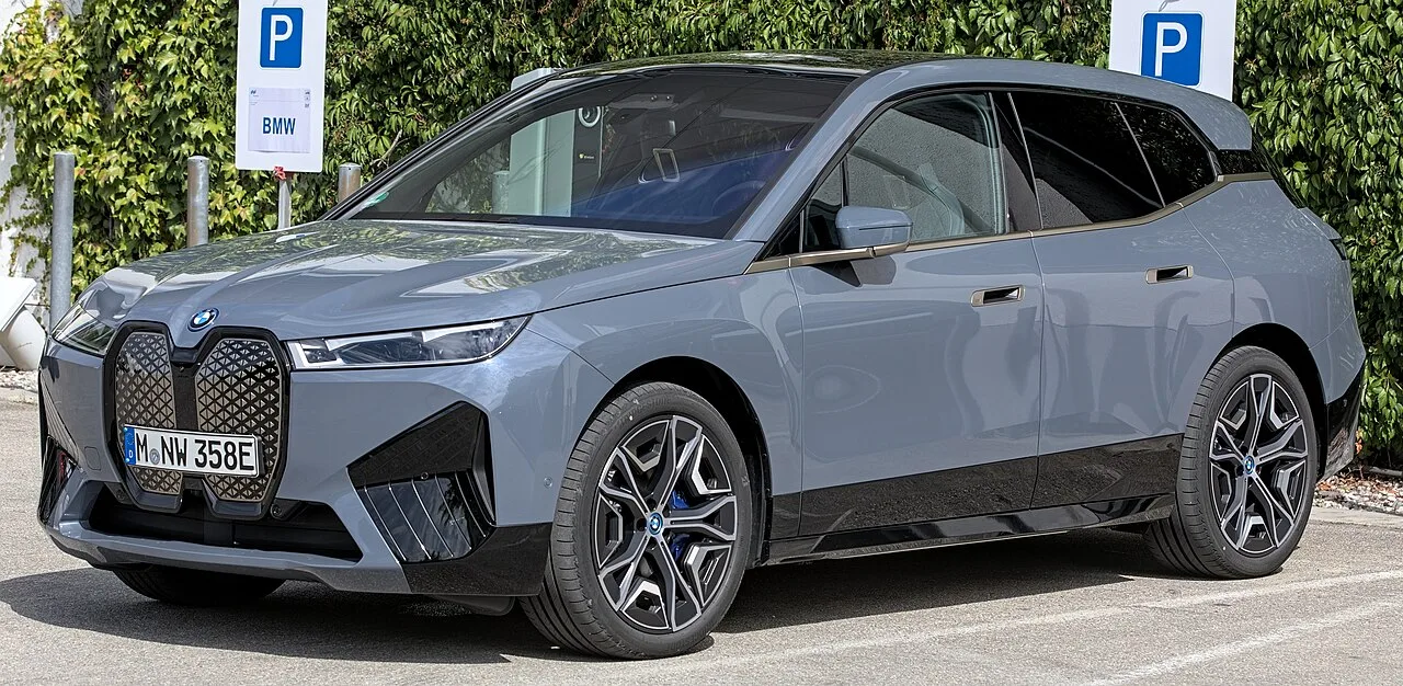 BMW iX — BMW iX (2021 óta)