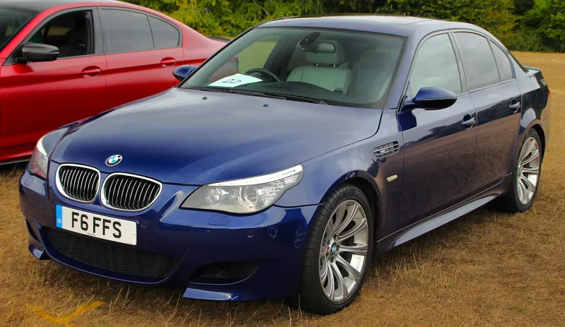 BMW M5 E60/E61 (2004–2010)