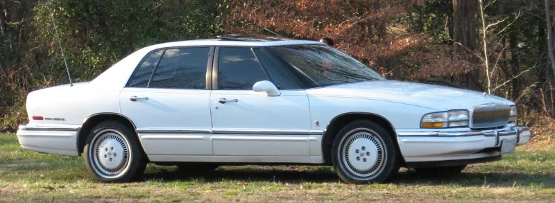 Buick Park Avenue First generation (1990–1996)