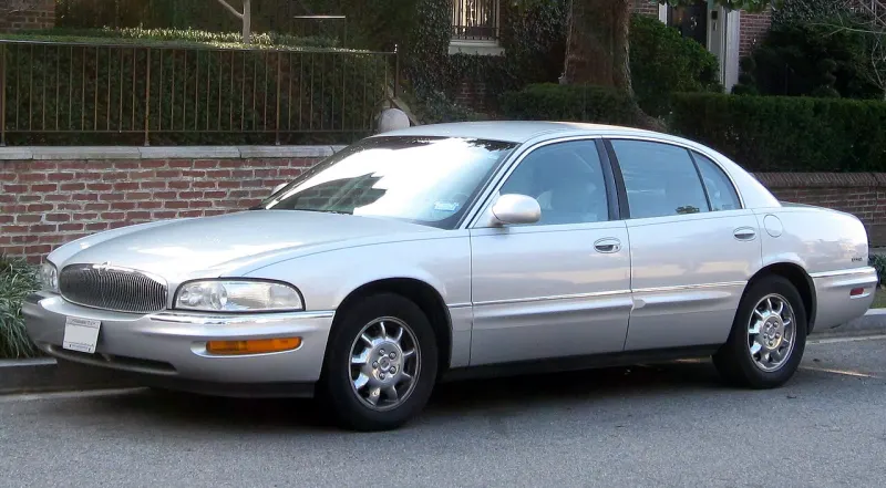 Buick Park Avenue Second generation (1996–2004)