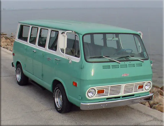 Chevrolet Chevy Van Second generation (1967–1970)