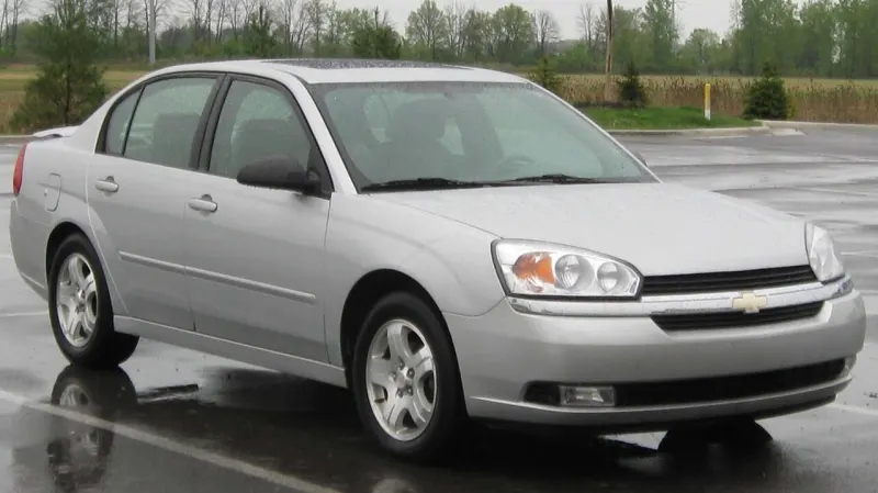 Chevrolet Malibu Sixth generation (2003–2007)