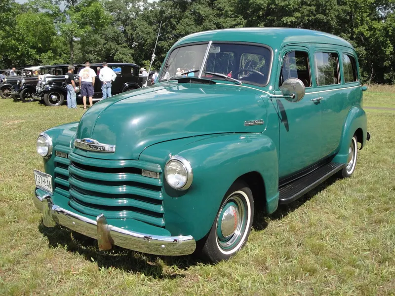 Chevrolet Suburban 1947–1955 (1947–1955)