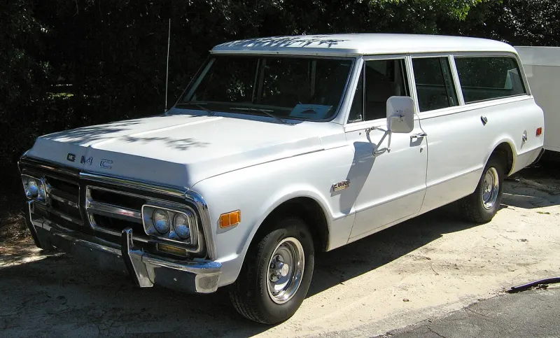 Chevrolet Suburban 1967–1972 (1967–1972)