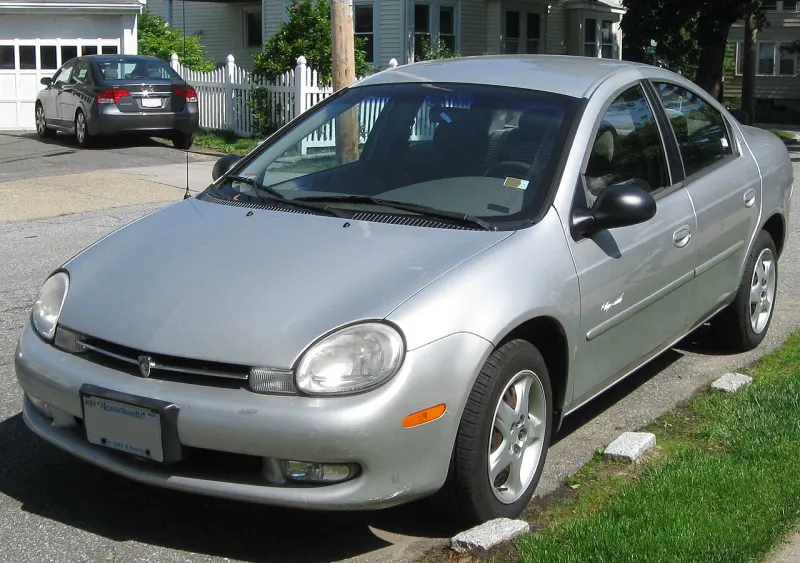 Chrysler Neon Second generation (1999–2022)