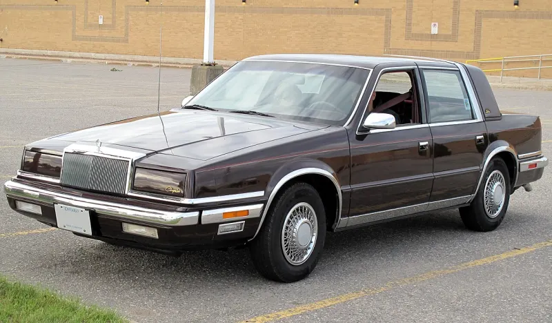 Chrysler New Yorker Series C (1988–1993)