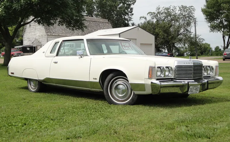 Chrysler New Yorker Series 4C / 5C / CS (1974–1978)