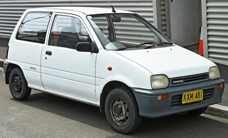 Daihatsu Cuore L200 (1990–1994)