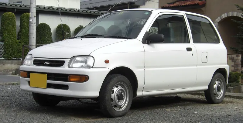 Daihatsu Cuore L500 (1994–1998)
