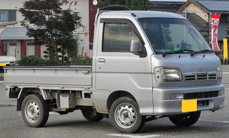 Daihatsu Hijet Ninth generation (S200, S210, S220) (1999–2014)