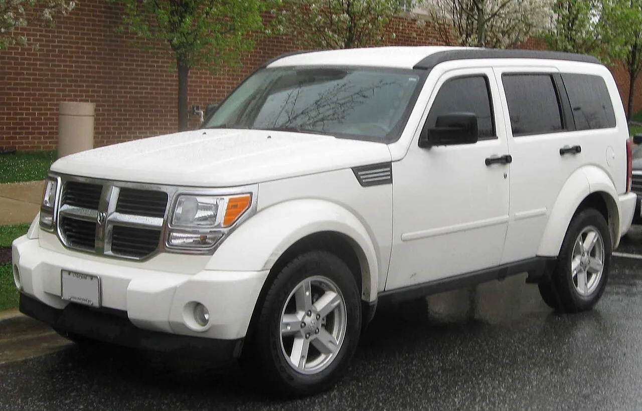 Dodge Nitro — Dodge Nitro (2006–2011)