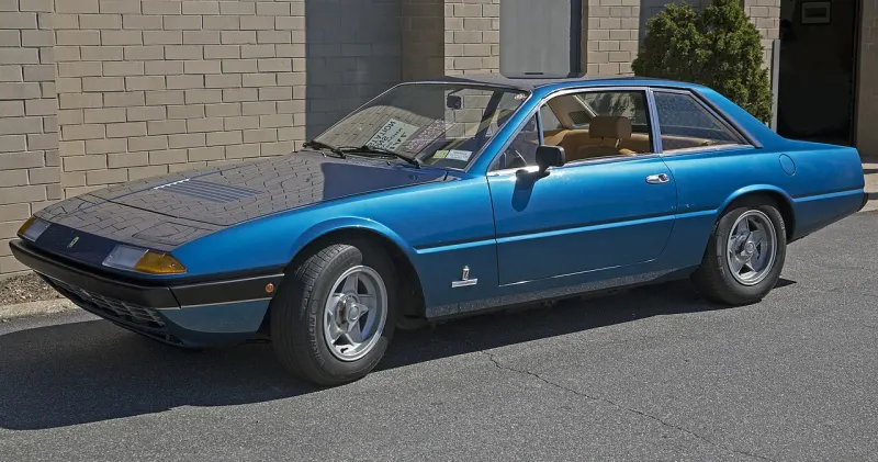 Ferrari 400 365 GT4 2+2 (1972–1976)