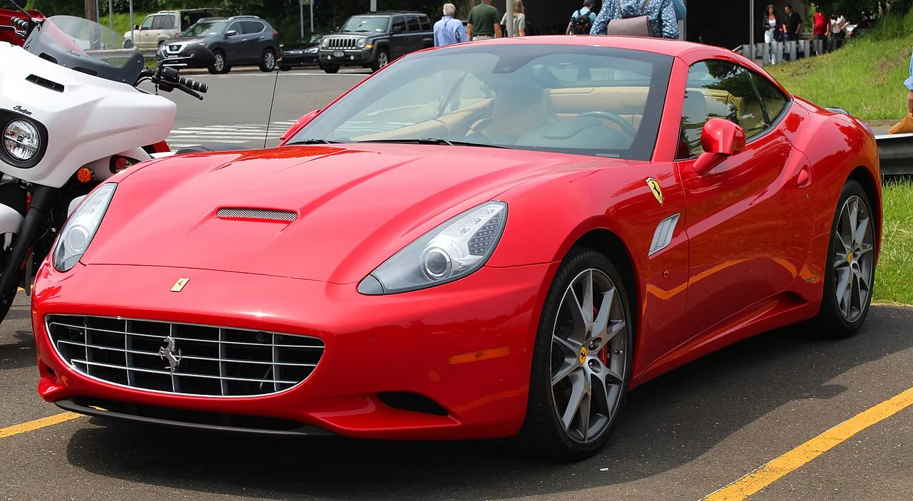 Ferrari California (2008–2017)