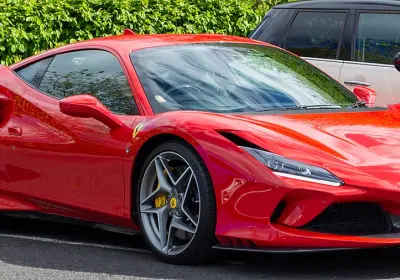 Ferrari F8