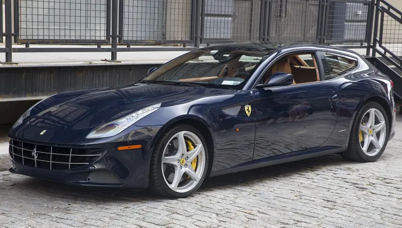 Ferrari FF Ferrari FF (2011–2016)