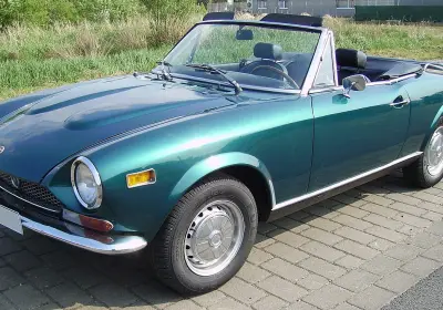 Fiat 124 Spider