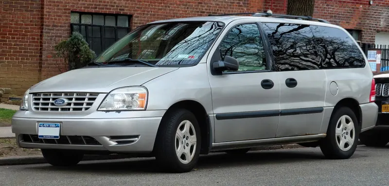Ford Windstar Freestar/Mercury Monterey (2003–2006)