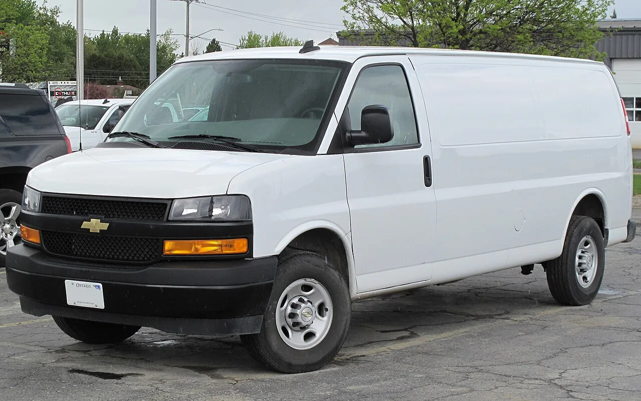 GMC Savana — Savana (1996 óta)