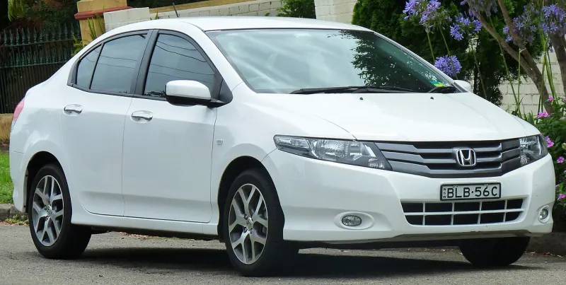 Honda City Fifth generation (2008–2013)