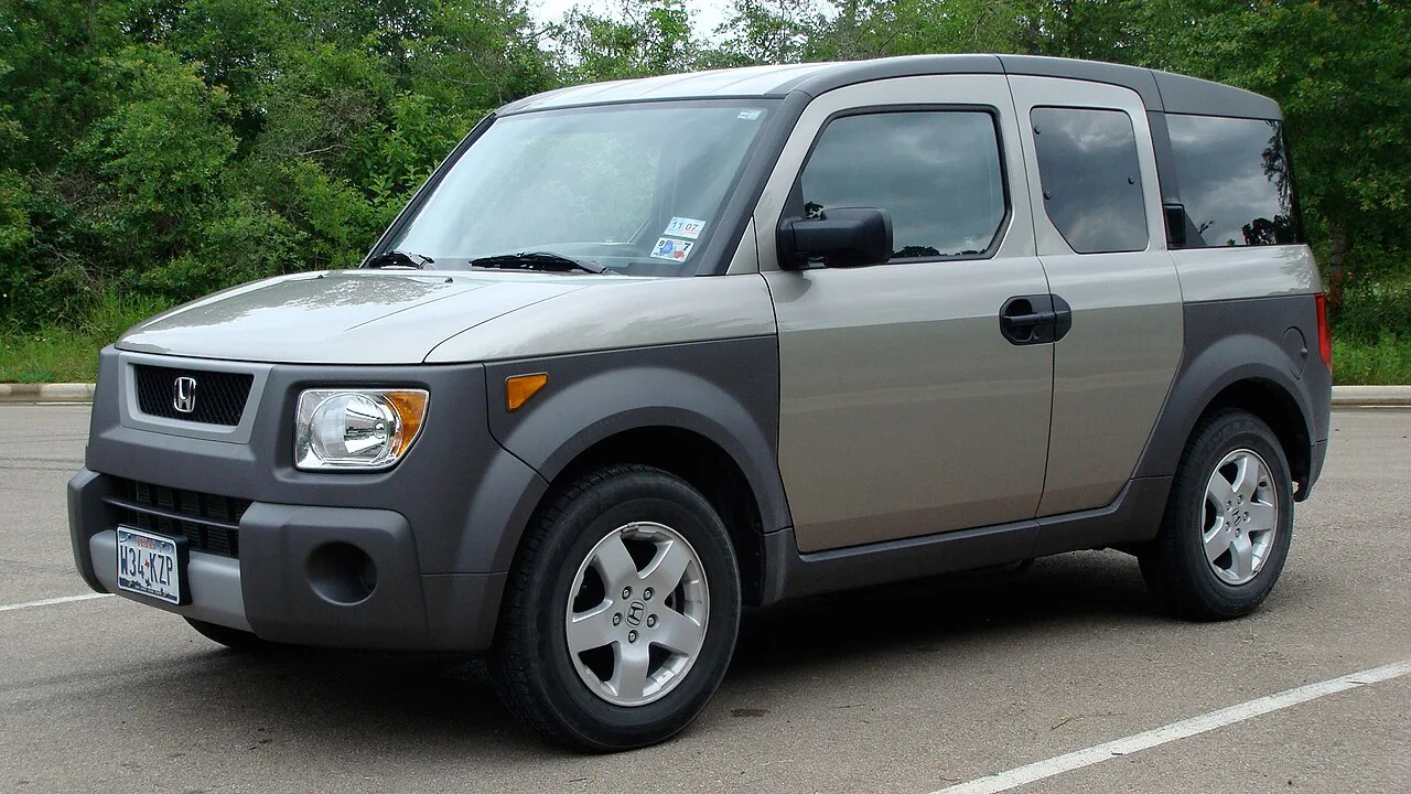 Honda Element — Honda Element (2002–2011)