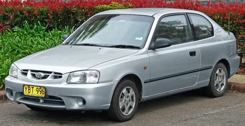 Hyundai Accent Second generation (1999–2005)