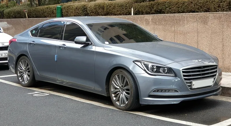 Hyundai Genesis Second generation (2013–2016)