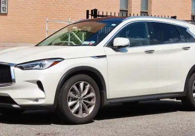 Infiniti EX30