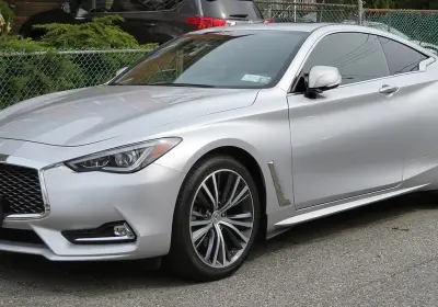 Infiniti Q60
