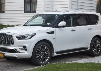 Infiniti QX56