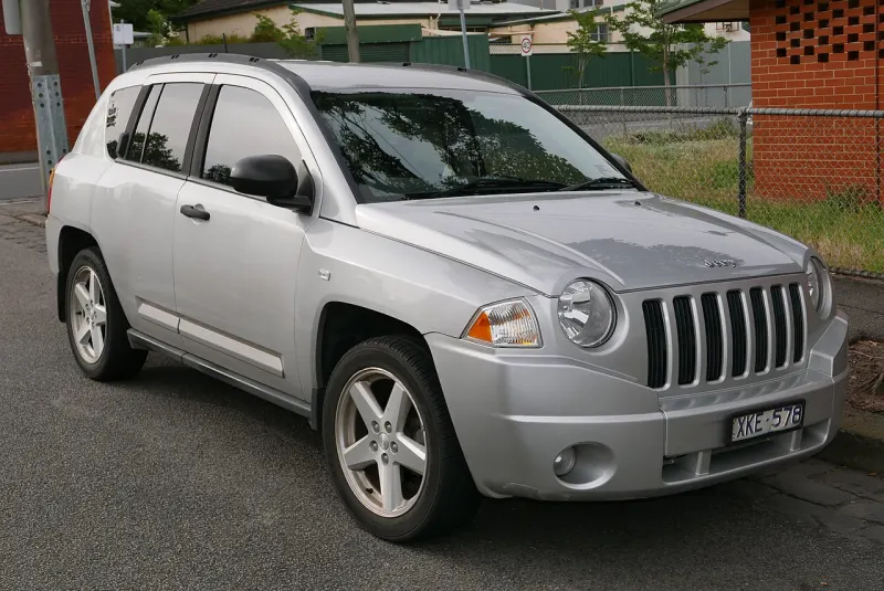 Jeep Compass First generation (2006–2016)