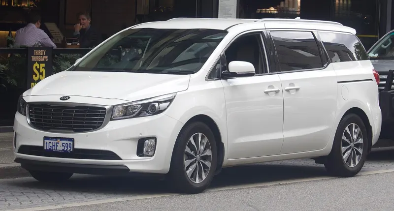 Kia Carnival Third generation (2014–2020)