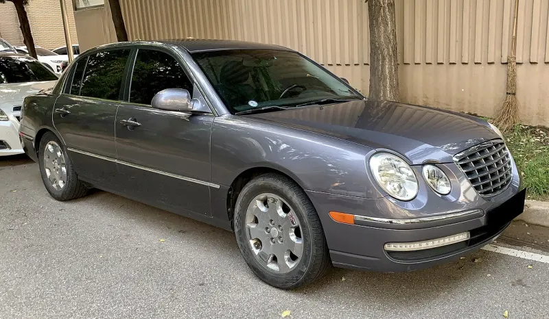 Kia Opirus Kia Opirus (2003–2011)
