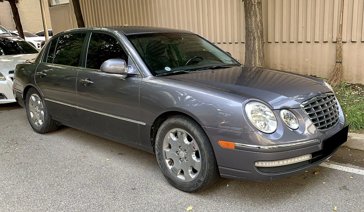 Kia Opirus — Kia Opirus (2003–2011)