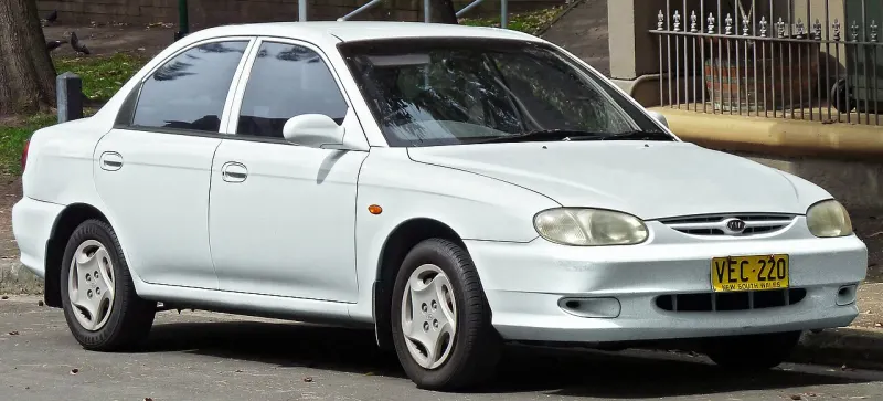 Kia Sephia Second generation (1997–2003)