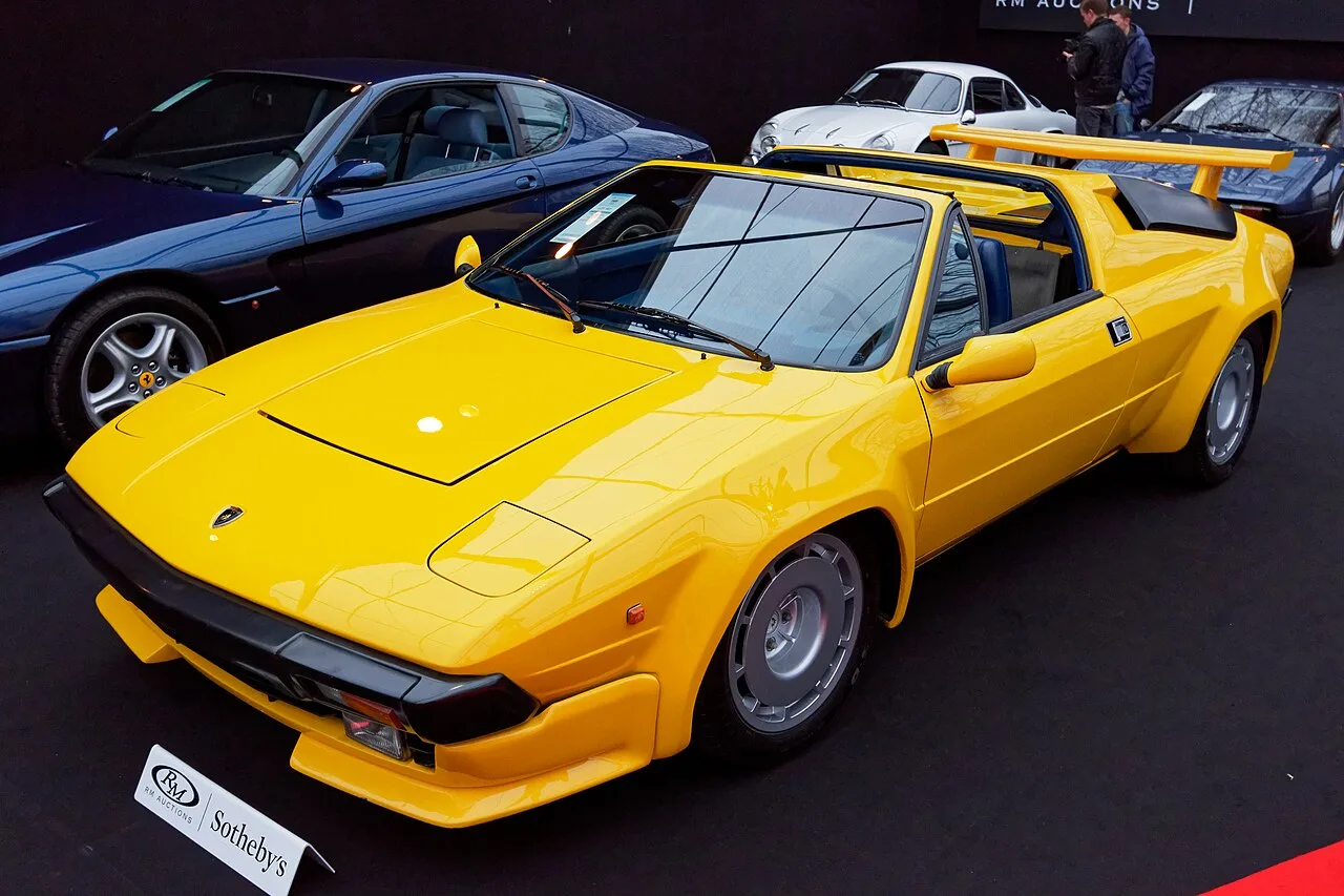 Lamborghini Jalpa — Lamborghini Jalpa (1981–1988)