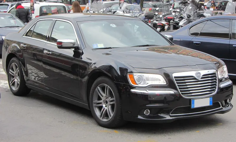 Lancia Thema II (2011–2014)