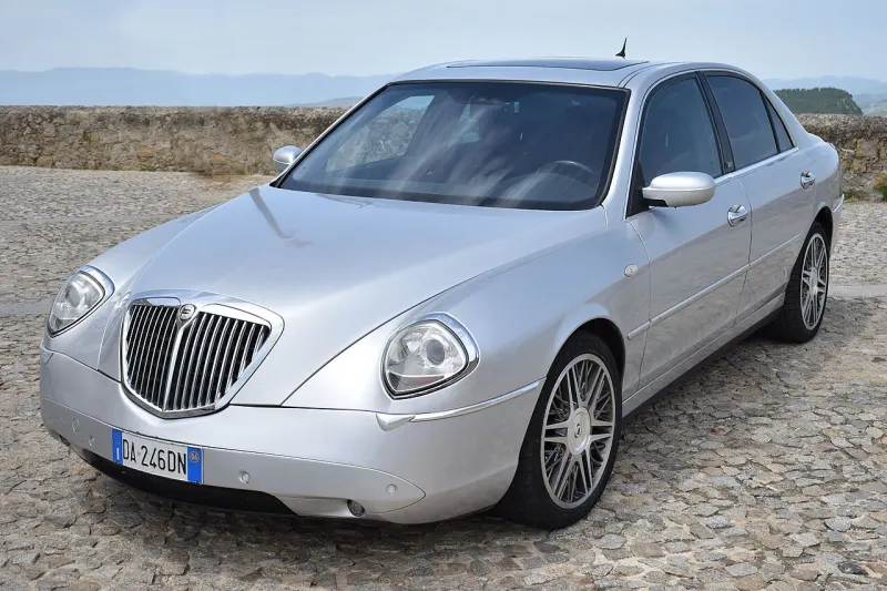 Lancia Thesis Lancia Thesis (2001–2009)