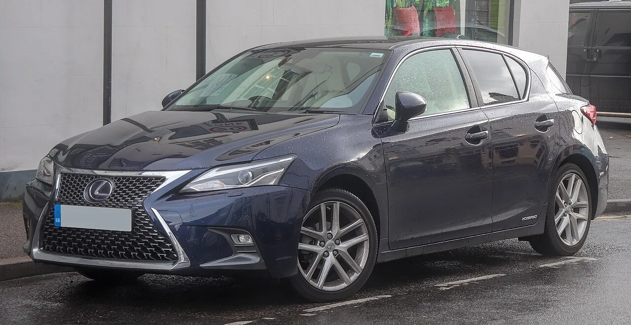 Lexus CT 200h — Lexus CT (2010–2022)