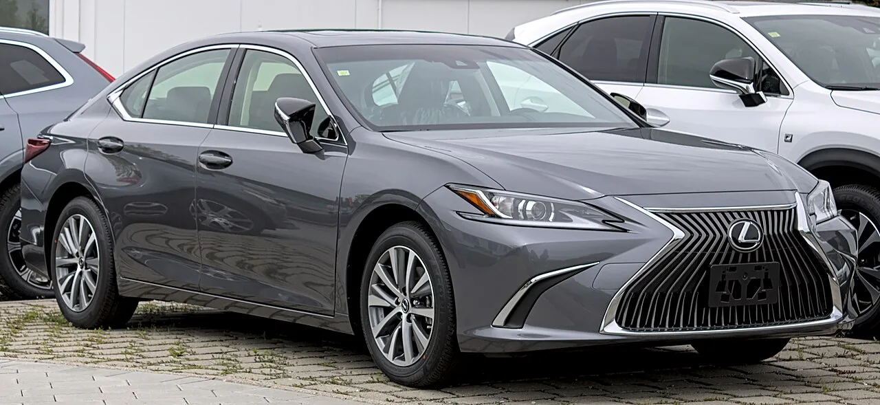 Lexus ES 300 (1989 óta)