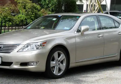 Lexus LS 460