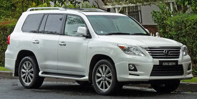 Lexus LX 570 Third generation (2007–2021)