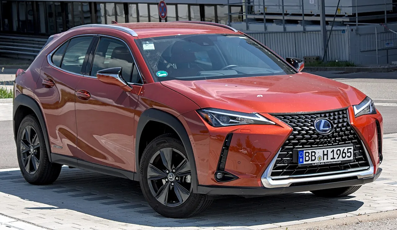 Lexus UX — Lexus UX (2018 óta)