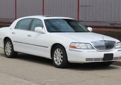 Lincoln Town Car