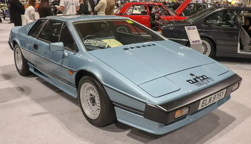 Lotus Esprit Series 3 and Turbo (1982–1988)