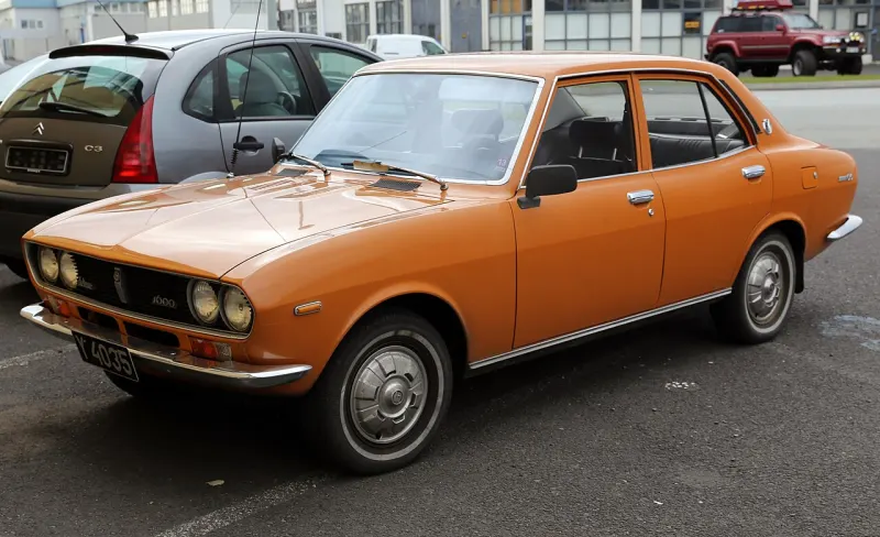 Mazda 626 SNA, S122A, CB12, CB1V (1970–1978)