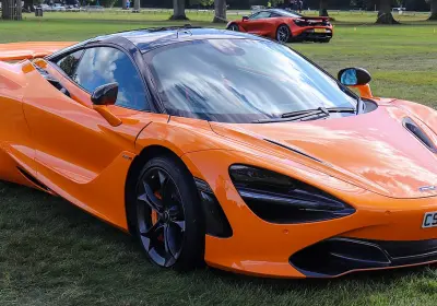McLaren 765LT