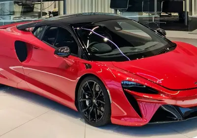 McLaren Artura